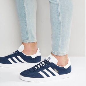 Adidas Originals Gazelle sneakers in navy